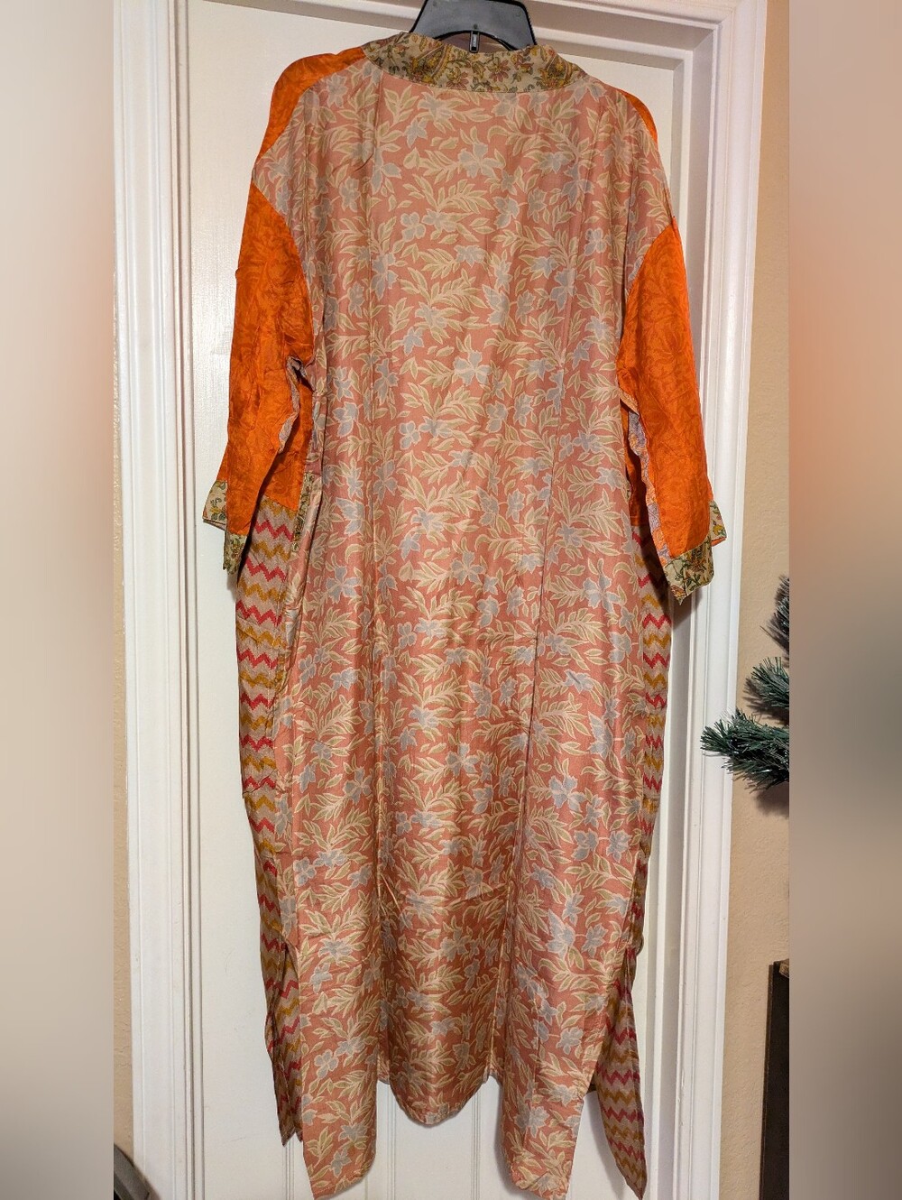 Lightweight Orange Floral & Chevron Silk Kimono Robe - Picture 2 of 3